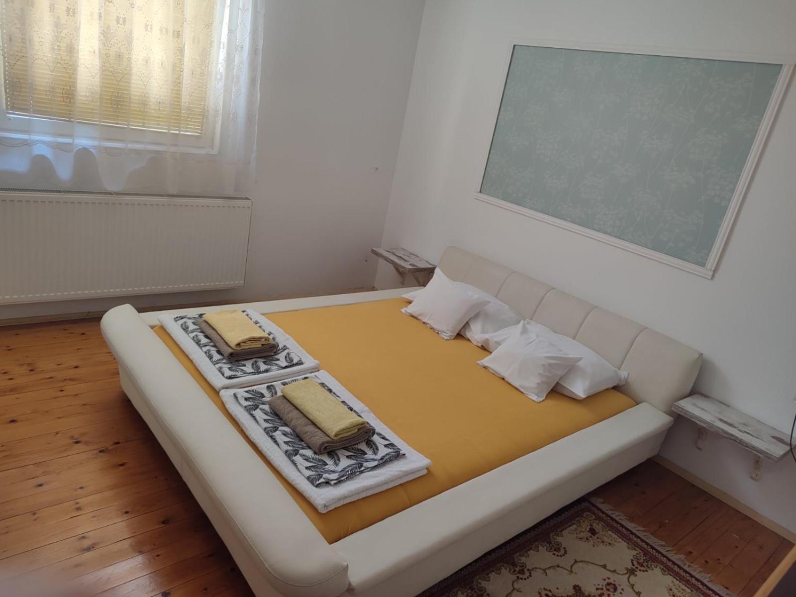 Apartman Centar Kruševac Exteriér fotografie